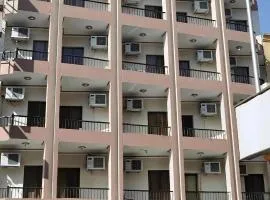 Shady Hotel Luxor