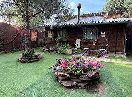 Cabaña ecologica del lago, hotel in Paredes de Buitrago