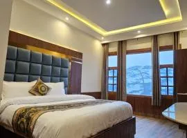 Central Vista - Shimla Royale - Near Mall road Free Pickup From Railway station shimla