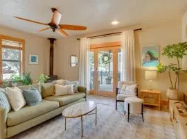 Half-Mi to Scotts Mills Falls Wine Country Apt