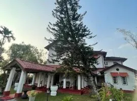 Lavinrich Hotel