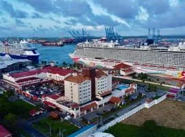 Radisson Colon 2,000 Hotel & Casino