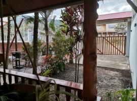 La Cabaña del Tony, hotel in Villa Rica