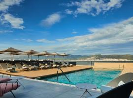 Four Points by Sheraton Barcelona Airport، فندق في برشلونة