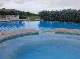 Aqua Prince Condo, hotel v Basseterre