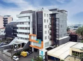 Front One Boutique Hotel Taman Anggrek