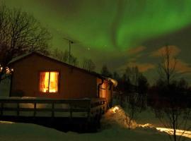 5 person holiday home in Straumsbukta-By Traum, Hotel in Bakke
