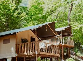 Glamping BoraGlamp - Boračko jezero, hotel in Konjic