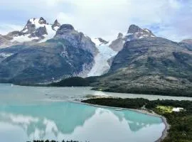 Monte Balmaceda Lodge & Glaciers