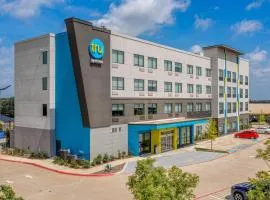 Tru by Hilton