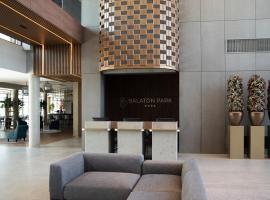 Balaton Park Hotel, хотел в Balatonfőkajár