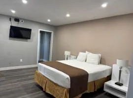 Holiday Lodge