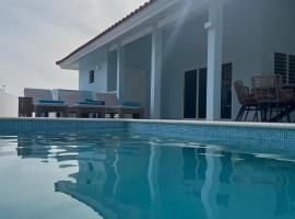 Villa with private pool close to the most beautiful beaches!, hotel v mestu Fontein