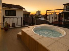 Sarao 2, hotel in Santa Cruz de la Sierra