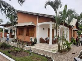 Elisabeth manuel miguel, hotell sihtkohas Belas