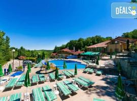 Спа Комплекс Ливадите, Hotel in Debrashtitsa