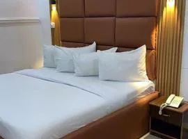 Quarters Inn & Suites Ikeja