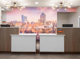 La Quinta by Wyndham Raleigh Cary, Hotel in Cary