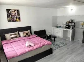 อิมแพ็ค popular condo c5 แม่ตังค์