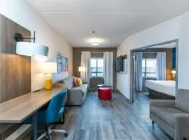 Comfort Suites