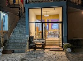 Vila Kastriotet-Hotel, ξενοδοχείο στην Αλέσιον