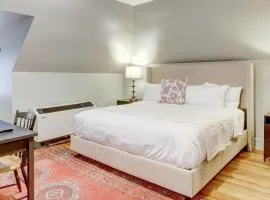 The 200 South St | King Rm 12