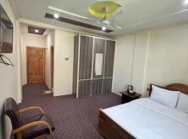 Yasin Heaven Star Hotel