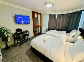 Sachi Hotel