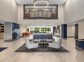 Holiday Inn Express Fayetteville Fort Bragg by IHG