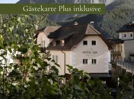 Hotel ÜJA Scuol