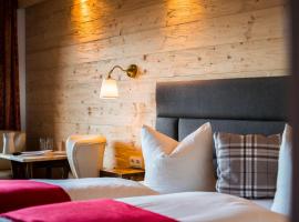 Hotel Berghof, ξενοδοχείο σε Nesselwaengle