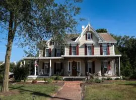 Cypress River Inn & Spa