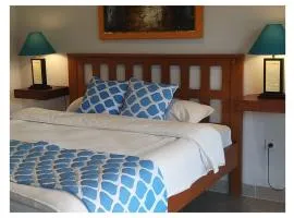 Tropical Beach Resort Sekongkang