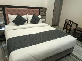 Hotel Kashi Crown