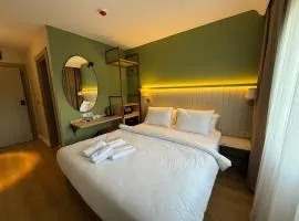 OTTO X Hotel