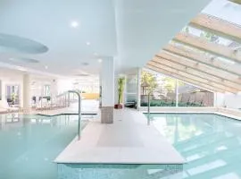 Hotel Alpine Mugon