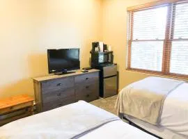 Bear Creek Lodge 301C Hotel Room