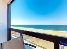 Golden Sands 609