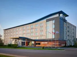 Aloft by Marriott Montreal Airport