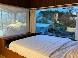 B tree Retreat homestay、Thôn Dương Phẩmのホテル