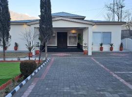 Marcopolo Resort Gilgit, hotel in Dargai