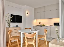 Apartamenty Media Park, hotel in Warsaw