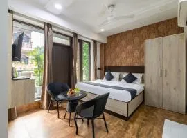 Hotel Aerostar Gold Near Yashobhoomi Conventioin Center