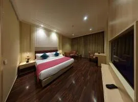Palm Green Hotel & Resorts