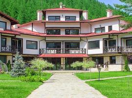 Everwood Hotel & Restaurant, hôtel à Govedartsi