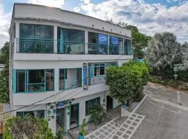 HOTEL COLONIAL santorini colombiano