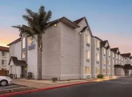 Comfort Inn & Suites Salinas