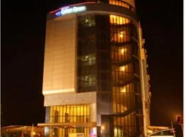 Hotel Orient Crown, Kolhapur