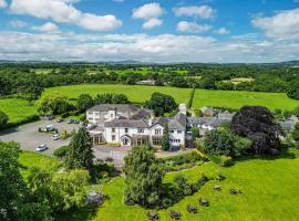 Northop Hall Country House Hotel, hotel in Mold