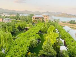 Kabul Qargha Palace Hotel, Restaurant and wedding Hall, hotel en Kabul